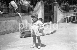 4 NEGATIVES SET 1959 SEAT RICO JUGUETE TOYS JOUETS BRINQUEDOS PORTUGAL 35mm AMATEUR NEGATIVE NOT PHOTO NEGATIVO NO FOTO - Autres