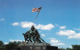 1 AK USA / Virginia * Iwo Jima Statue Im Marine Corps Memorial In Arlington, Aufstellen Der Flage Auf D. Mt. Suribachi * - Arlington