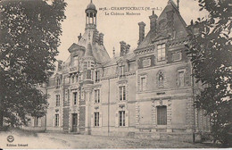 CHAMPTOCEAUX. - Le Château Moderne. Cliché RARE - Champtoceaux