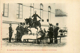 Saumur * Hippisme * Dernier Convive Ou Le Déjeuner Interrompu * Cheval Horse Saut Hippique - Saumur