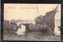 CPA 50 - CHERBOURG  Le Port  ( Ref CH P 241 ) Chantier De Démolition Des épaves - Cherbourg
