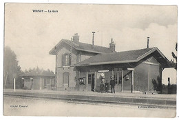 VERNOY - La Gare - Venoy