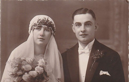 AK Foto Hochzeit Brautpaar - Sonnengold-Atelier Chemnitz - Ca. 1920 (61097) - Marriages