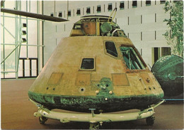 22-8-2355 The Historic  Apollo 11 - Spazio