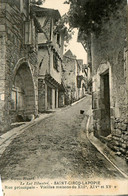 St Cirq Lapopie * La Rue Principale Du Village Et Vieilles Maisons - Saint-Cirq-Lapopie