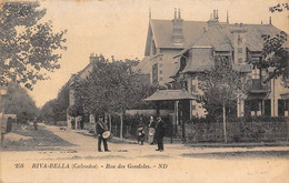 Ouistreham           14         Rue Des Gondoles.  Tambour De Ville       (voir Scan) - Ouistreham