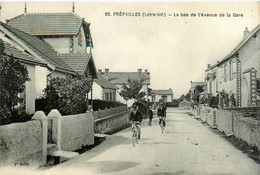 Préfailles * Le Bas De L'avenue De La Gare * Villa * Villageois - Préfailles