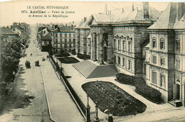 Aurillac * Le Palais De Justice Et Avenue De La République - Aurillac