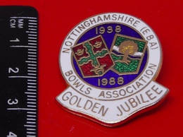 Vintage Enamel And Metal Badge Bowling Bowler Bowls Lawn Bowls Nottingham EBA Golden Jubilee 1988 Bowls Association - Bowling