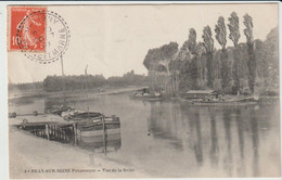 Péniches à Bray Sur Seine (77 - Seine Et Marne) Vue De La Seine - Houseboats