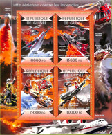 A8012 - REP.GUINEE - Stamp Sheet - 2015 FIRE ENGINE  Helicopters - Firemen