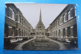 Montigny Sur Sambre.Façade De La Chapelle Cour D'Honneur.Precurseur-foto Proefdruk Carte Photo D'editeur Polyclinique - Charleroi