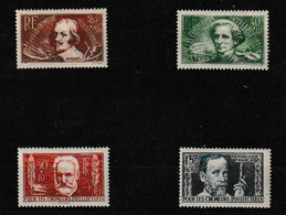 Série  / N 330 à 333 / NEUFS* / Côte 34 € - Unused Stamps
