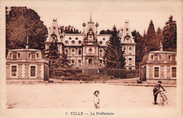 CPA - TULLE - La Préfecture - Garçon Au Chapeau - Tulle