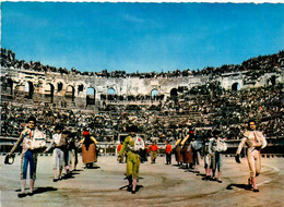 Nîmes * Les Arènes * Corrida De Toros * Le Paseo * Toreador - Nîmes