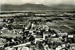 Divonne Les Bains * Vue Aérienne Sur La Ville Et Le Lac - Divonne Les Bains