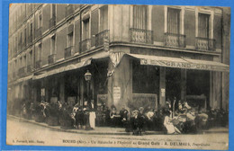 01 - Ain - Bourg-en-Bresse - Un Dimanche A L'Aperitif Au Grand Cafe (N9016) - Otros & Sin Clasificación