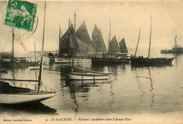 St Nazaire * Les Bateaux Pêcheurs Sardiniers Dans L'avant Port - Saint Nazaire