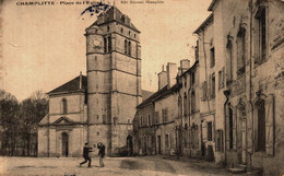 N°94791 -cpa Champlitte -place De L'église- - Champlitte