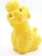 PIEPER POUET SQUEAKY: UNKNOWN DOG POODLE YELLOW - L=12 - Rubber - Vinyl -1950's - I Puffi