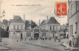 VIENNE  86  LENCLOITRE - L'HOTEL DE VILLE - Lencloitre