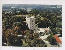 Montendre Les Pins : Vue Aérienne, Le Château De Montendre (cp Vierge) - Montendre