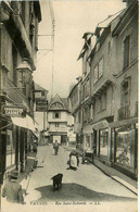 Vannes * La Rue St Salomon * Charcuterie CADORET * Teinturerie - Vannes