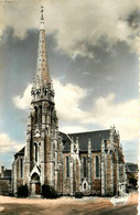 Guenrouët * Place De L'église Du Village - Guenrouet