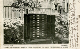 YORKS - BRADFORD - CABINET OF BRADFORD MANUFACTURERS PRESENTED TO HRH PRINCESS OF WALES 1904  Y3502 - Bradford