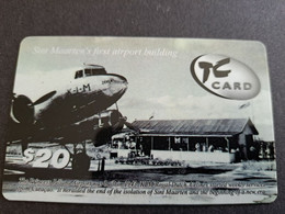 St MAARTEN  Prepaid  $20   ST MAARTEN  TC CARD  OLD AIRPORT BUILDING, KLM PLANE IN SIGHT    Fine Used Card  **10496** - Antillen (Niederländische)