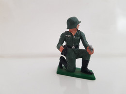 (JO)(All7)(CZ) Soldat Allemand STARLUX - Starlux