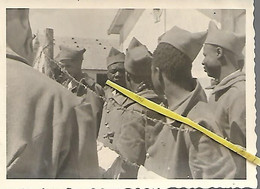 52 048 CHAUMONT CASERNE CAMP DE  PRISONNIERS FRANCAIS SOLDATS AFRICAINS 1940 - Unclassified