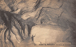 Grotte De ROCHEFORT - La Pierre Du Sacrifice - Rochefort