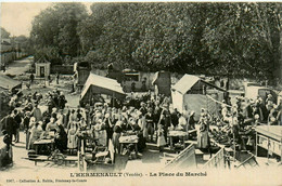 L'hermenault * La Place Du Marché * Marchands Foire - L'Hermenault