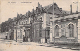 CPA - 18 - BOURGES - Ecole De Pyrotechnie - Bourges