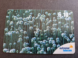 ST MARTIN  OUTREMER TELECOM/  40FF / FLOWERS       ** 10499 ** - Antillen (Französische)