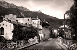 Chatillon En Diois (Drôme) Entrée Du Pays Et Falaise Rocheuse Du Mont Glandasse - Carte André N° 8556 - Châtillon-en-Diois