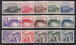 Fezzan Timbres Poste N°28*&29* Charnière 30** à 42**  Neufs Sans Charnière TB Cote 25.75€ - Unused Stamps