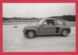 BELLE REPRODUCTION D'APRES UNE PHOTO ORIGINALE - RENAULT 5 TURBO - R5 R 5 - Automobile