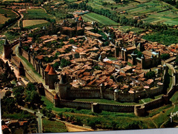 11 CARCASSONNE Vue Aérienne   ( Recto-verso) - Carcassonne