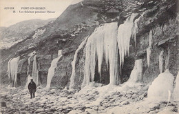 CPA - 14 - PORT EN BESSIN - Les Falaises Pendant L'hiver - A DUBOSQ Edit COMMES - Port-en-Bessin-Huppain