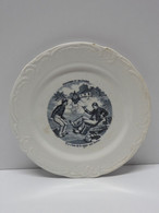 *PETITE ASSIETTE PARLANTE PORCELAINE OPAQUE De GIEN PROVERBES & MILITAIRES   E - Gien (FRA)