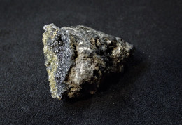 Löllingite With Native Arsene And Arsenolite ( 2.5 X 1.5 X 1.5 Cm ) Schacht 371, Schlema-Hartenstein - Saxony - Germany - Minéraux