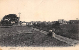 Villerville         14         Le Calvaire Et Vue D'ensemble            (voir Scan) - Villerville