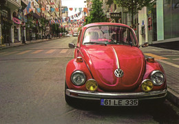 Volkswagen Beetle Coccinelle   (1969)  -  Carte Postale Moderne - Passenger Cars