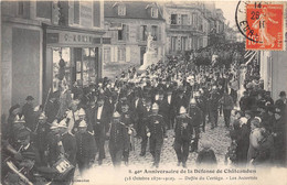 28-CHATEAUDUN-40eme ANNINERSAIRE DE LA DEFENSE DU CHATEAUDUN-DEFILE DU CORTEGE , LES AUTORITES - Chateaudun