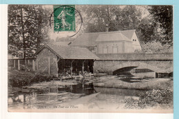 Jouy  Un Pont Sur L'Eure - Jouy