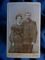 Photo CDV Grandjean à Paris  Couple : Homme Tenant Sa Femme Par La Taille  CA 1905 - L604J - Anonieme Personen