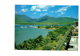 Cpm - Cairns - Ville Côtière Du Queensland En Australie - Hotel Voitures - 1984 - Cairns