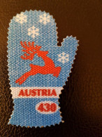 Austria 2021 Autriche Christmas Noel MITTEN Snowflakes Clothes Natale Navidad 1v - Ongebruikt